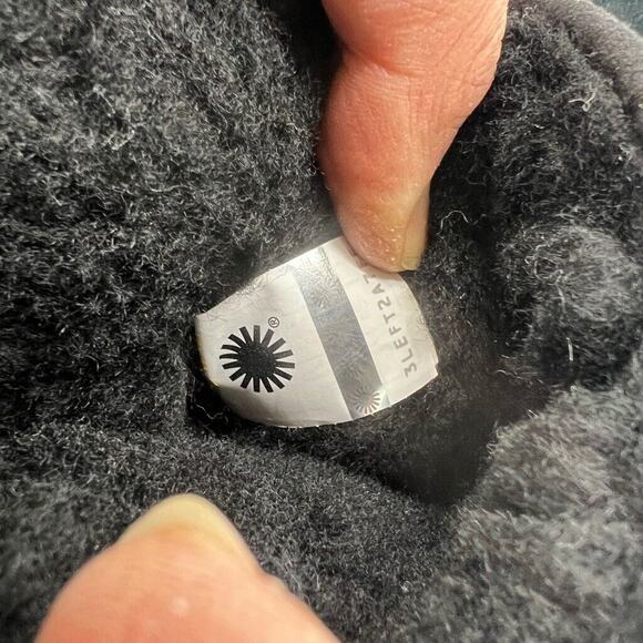 UGG Youth 4 Snow Boots Black Hadley 2 Waterproof Wool Mid Calf Tall 1106835K - Picture 12 of 14